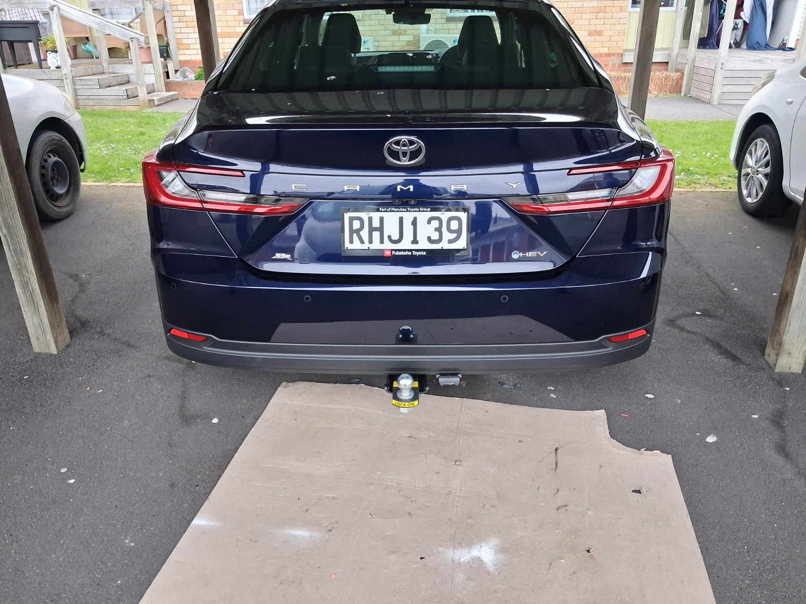 TOYOTA CAMRY SALOON 2017-CURRENT